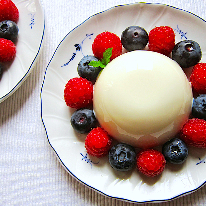 vanilla panna cotta