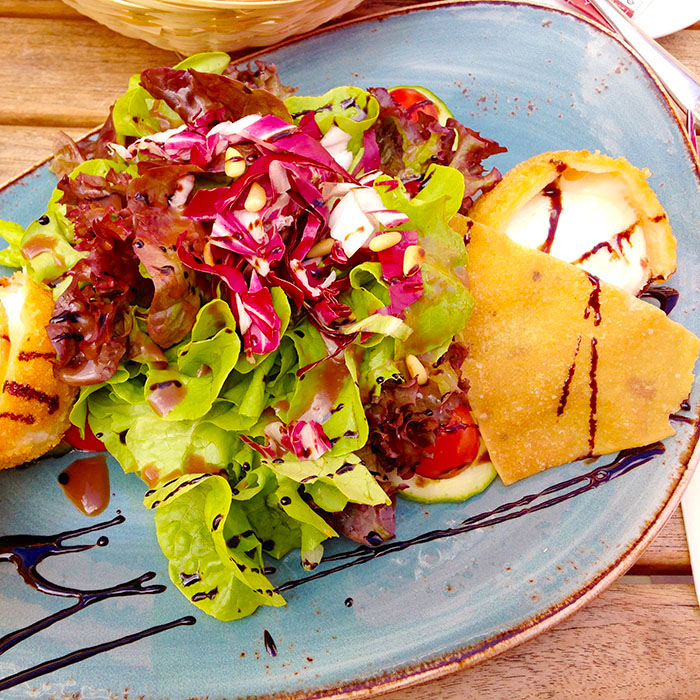 buffalo mozzarella salad