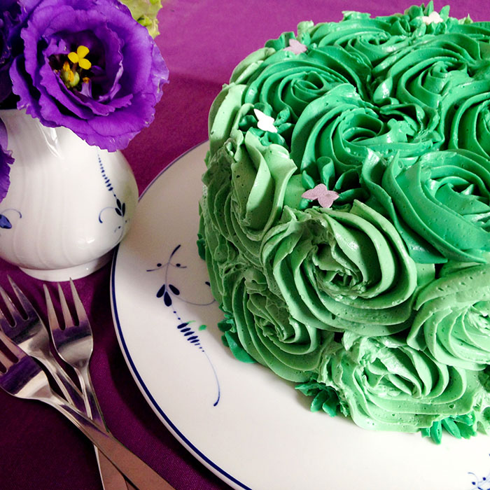 swiss meringue buttercream cake