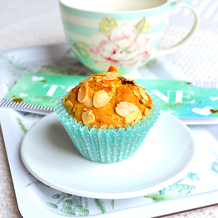 chocolate banana muffins